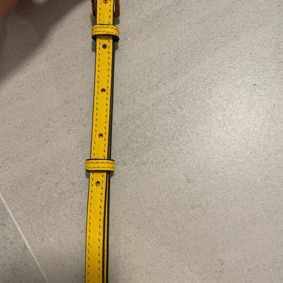 Michael Kors Sunflower Yellow Jet Set Travel East West Leather Crossbody - Picture 5 of 9